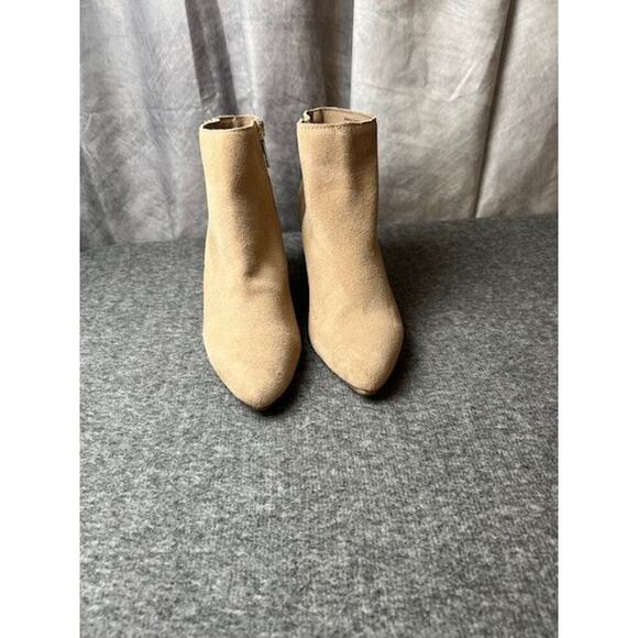 Blondo Women's Tasel Waterproof Ankle Bootie Women's Size 5.5 Tan Suede - Picture 2 of 11